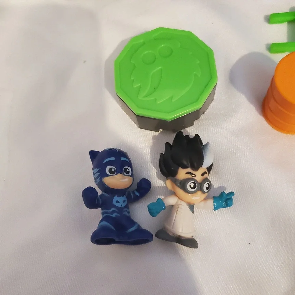 PJ Masks Night Time Micros Romeo's Lair Play Set Used Just Play‎ Toy Lot
